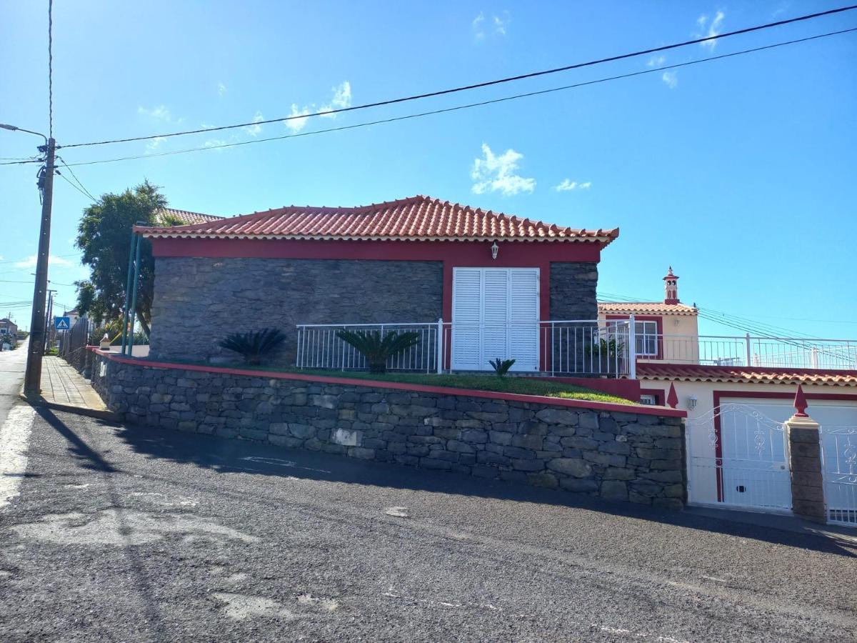 Casa Abreu Gouveia In Ponta Do Pargo Villa Calheta  Exterior photo