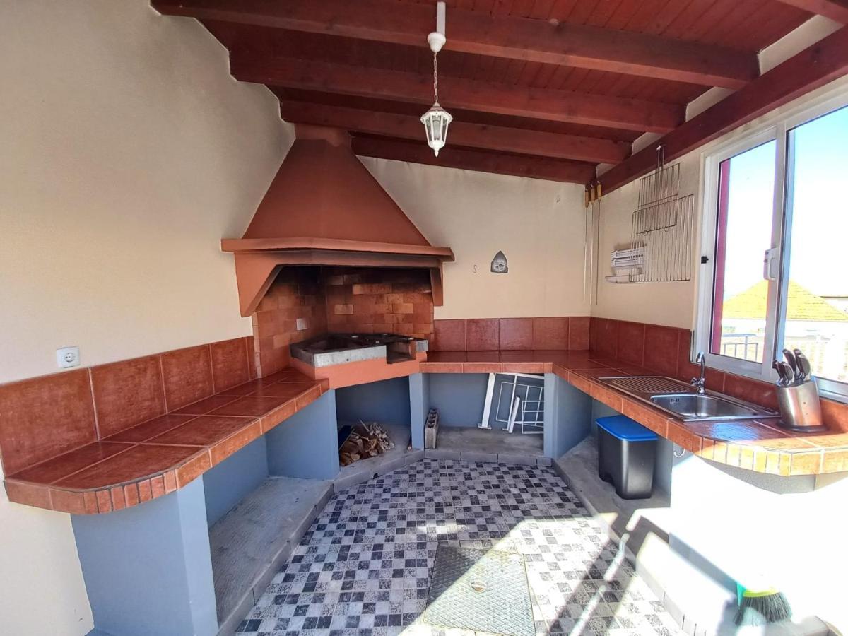 Casa Abreu Gouveia In Ponta Do Pargo Villa Calheta  Exterior photo