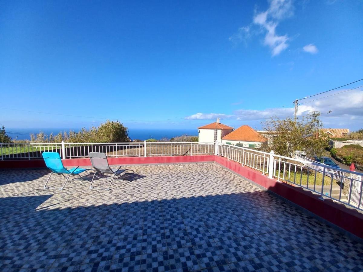 Casa Abreu Gouveia In Ponta Do Pargo Villa Calheta  Exterior photo
